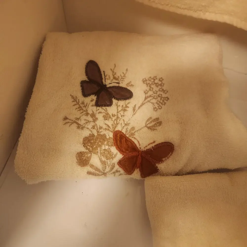 3 piece vintage bath towel trio.  Butterflies Embroidery and Applique